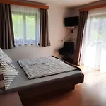 Haus Rohr 3*