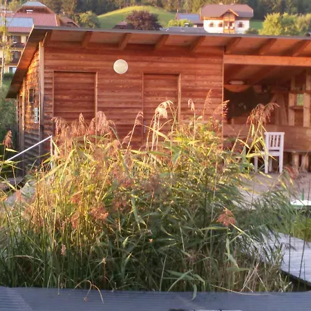 Haus Rohr 3*