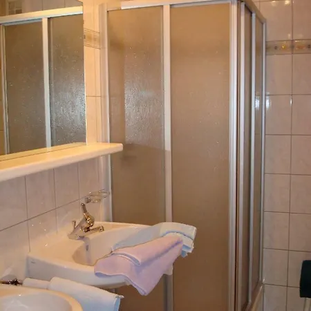 Haus Rohr 3* Weissensee