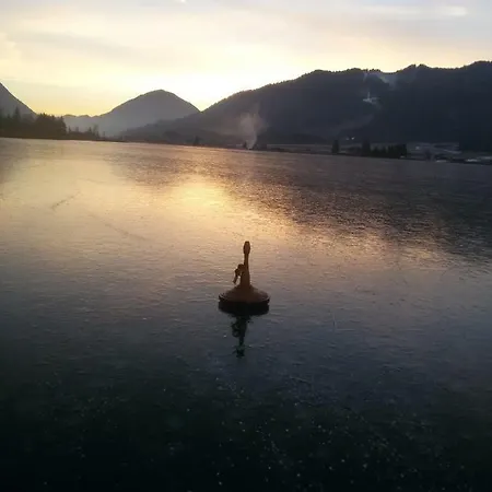 招待所 Haus Rohr 3*